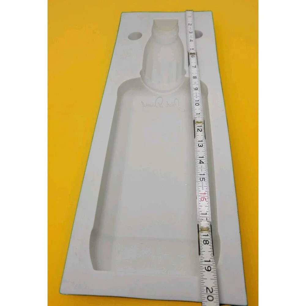 LARGE 3D 18.5